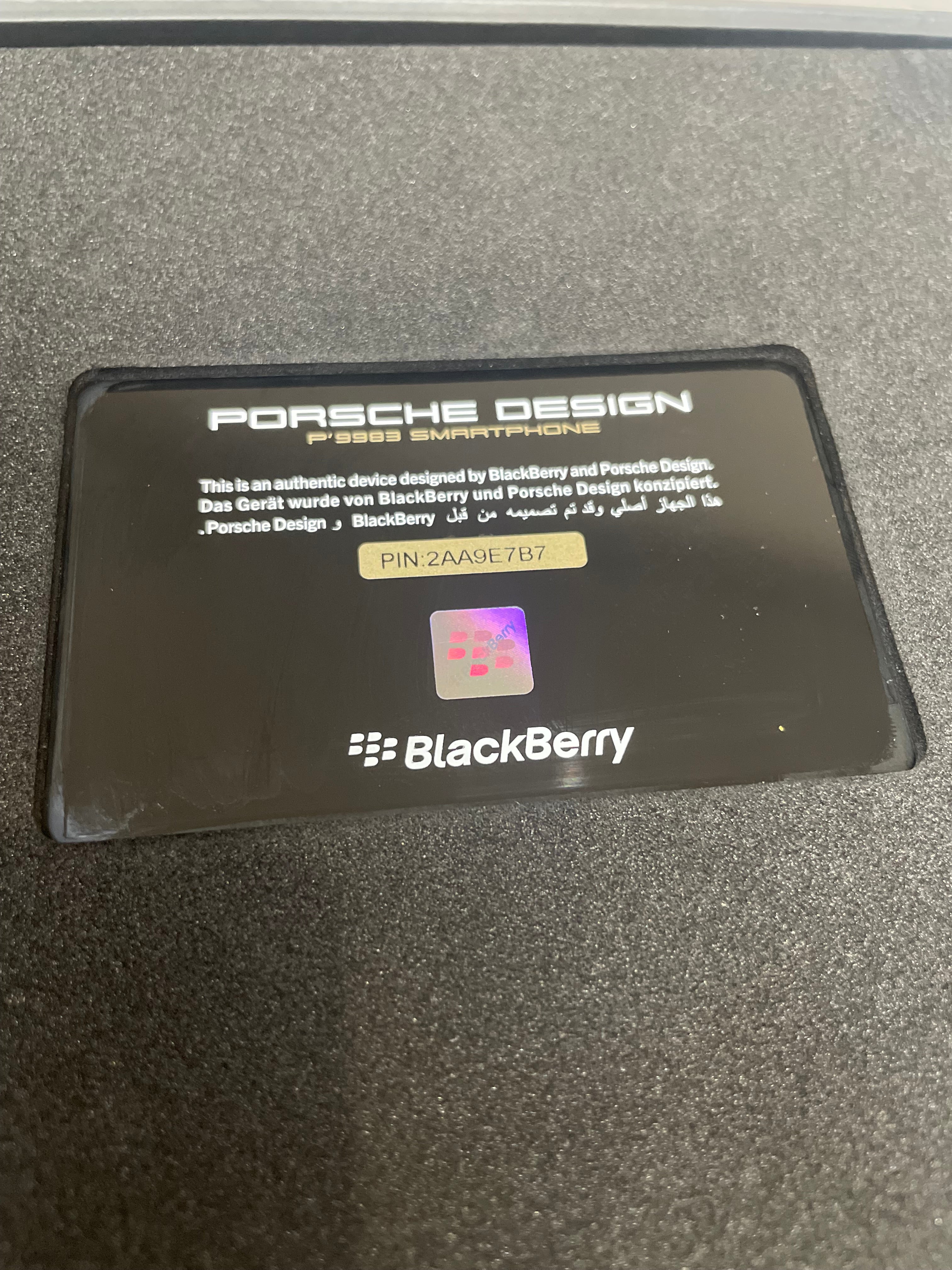 PORSCHE DESIGN P'9983 SMARTPHONE