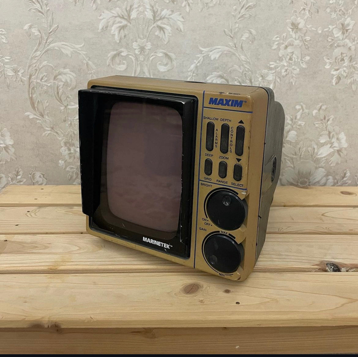 MAXIM تلفزيون من شركة